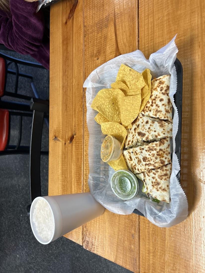 2 Amigos Kitchen
